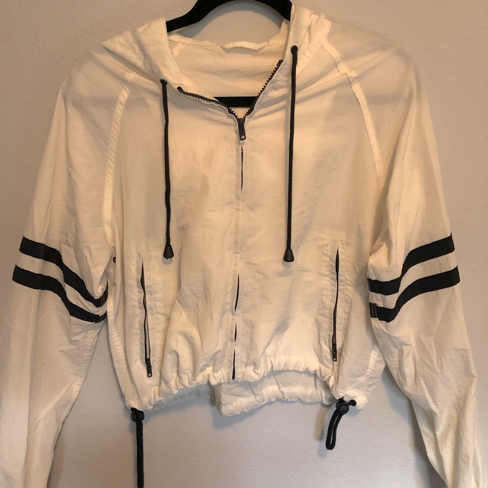 Zip-Up Lightweight Windbreaker Jacket